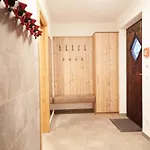 Modern Near Zillertal Arena Chalet Neukirchen am Großvenediger