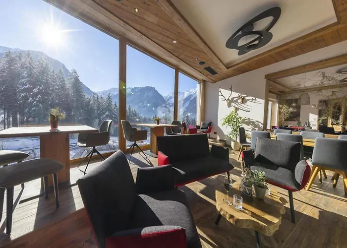 Chalet Modern Near Zillertal Arena *