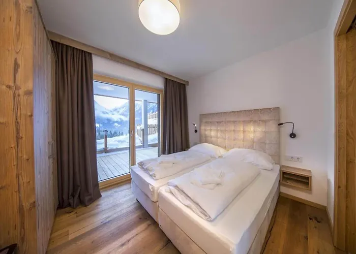 Modern Near Zillertal Arena Chalet Neukirchen am Großvenediger