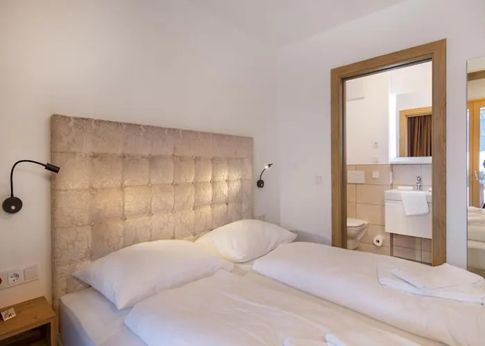 Modern Near Zillertal Arena Σαλέ *